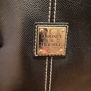 Dooney & Bourke